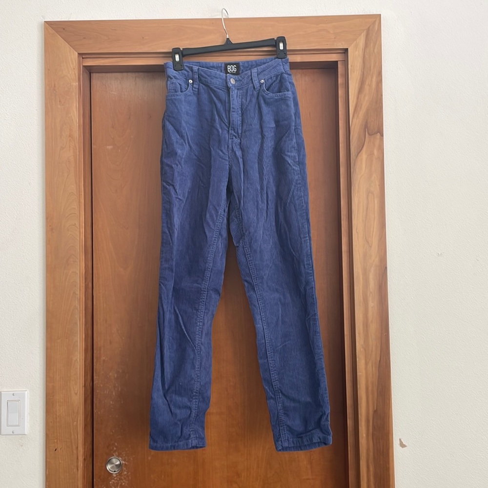 BDG mom high rise corduroy pants size 27 waist
